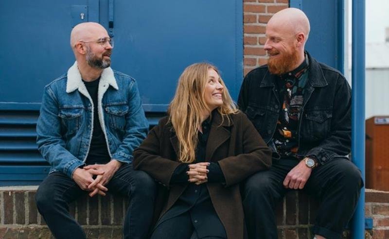 Tinlicker lançam novo single, “Release” e anunciam data de lançamento do novo álbum Dreams of the Machine