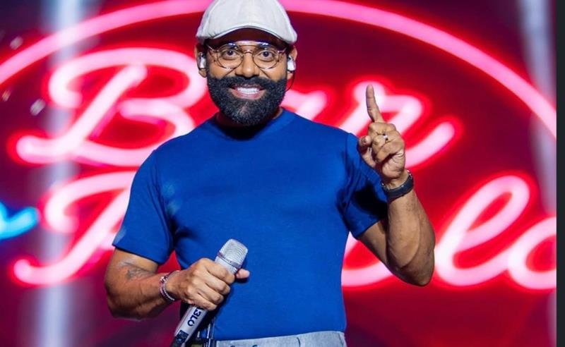 Pablo encerra carnaval de São Luís com recorde de público e mais de 200 mil pessoas em uma noite histórica